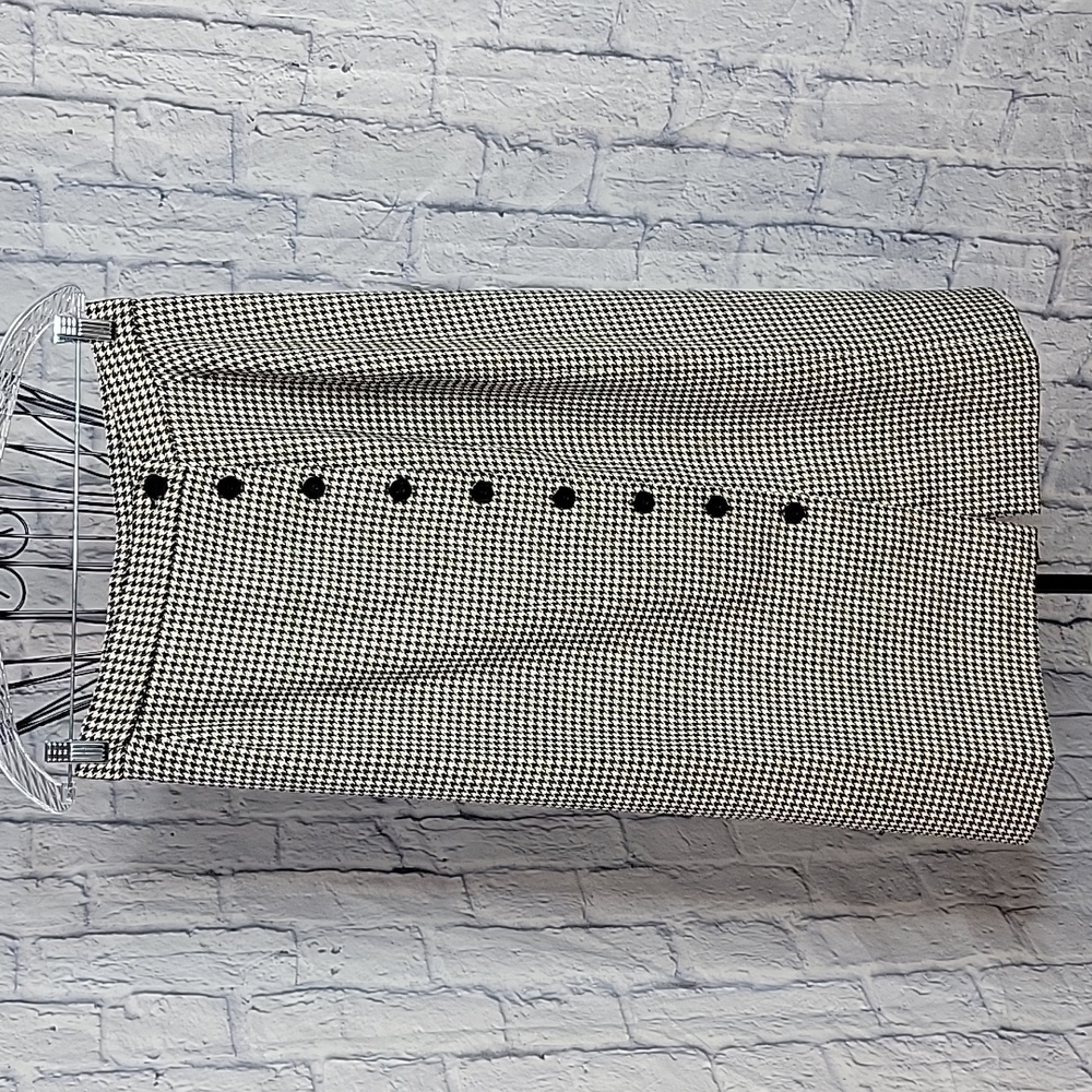 J H COLLECTIBLES VINTAGE Black and White Houndstooth Wool Maxi Skirt